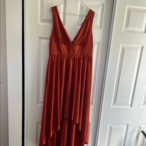 Elegant High-Low Sleeveless Empire Waist Bridesmaid Dress Size 2X
